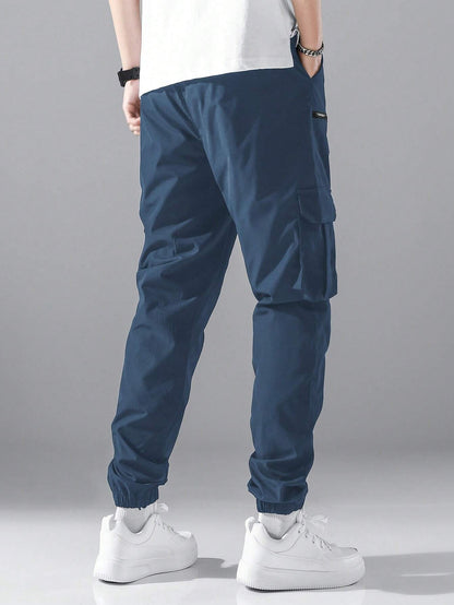 Manfinity Hypemode Loose Fit Men'S Cargo Pants with Flap Pockets, Side Drawstring and Elastic Waist, for Fall