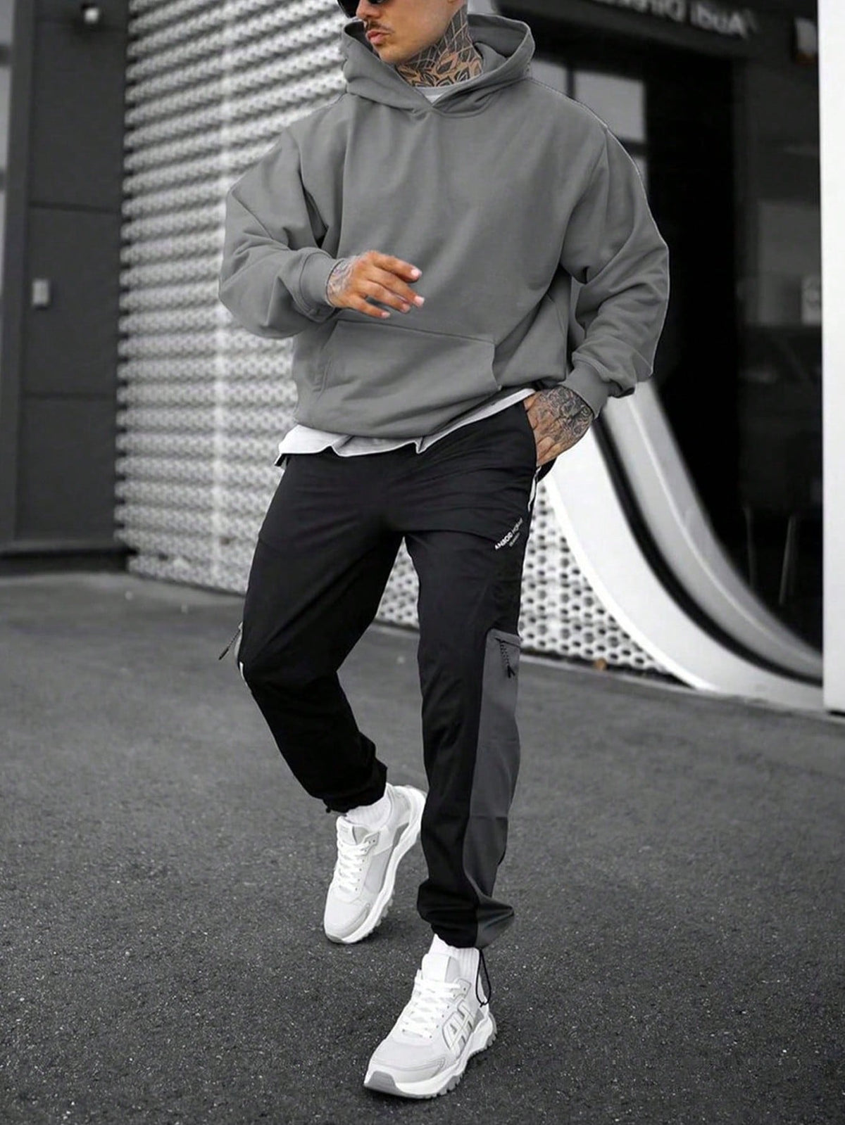 Men'S Fashionable Solid Color Hoodie